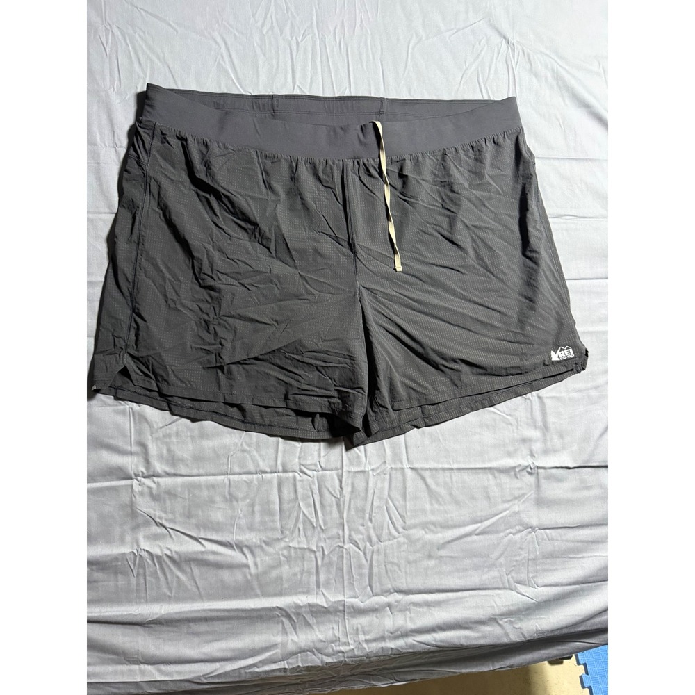REI Co-op Running Shorts Men 3XL Gray Good Active Perforated Zipper Pocket